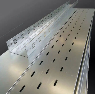Cabo perfurado de aço inoxidável Tray Waterproof Cable Trunking do OEM