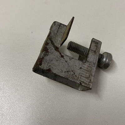 O anti ferro fundido C da corrosão aperta a braçadeira do feixe do C do gancho de suspensão
